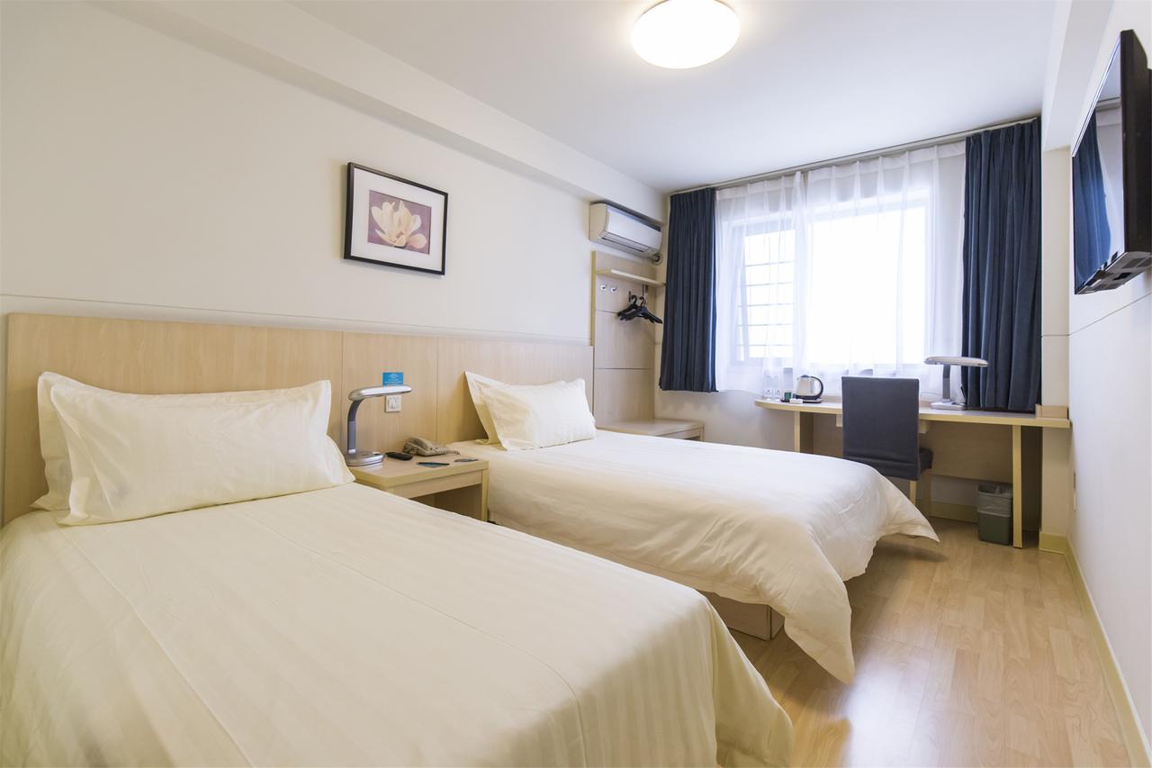 Jinjiang Inn Select Shanghai Fengxian Baolong Plaza North Yunhe Road Exterior photo